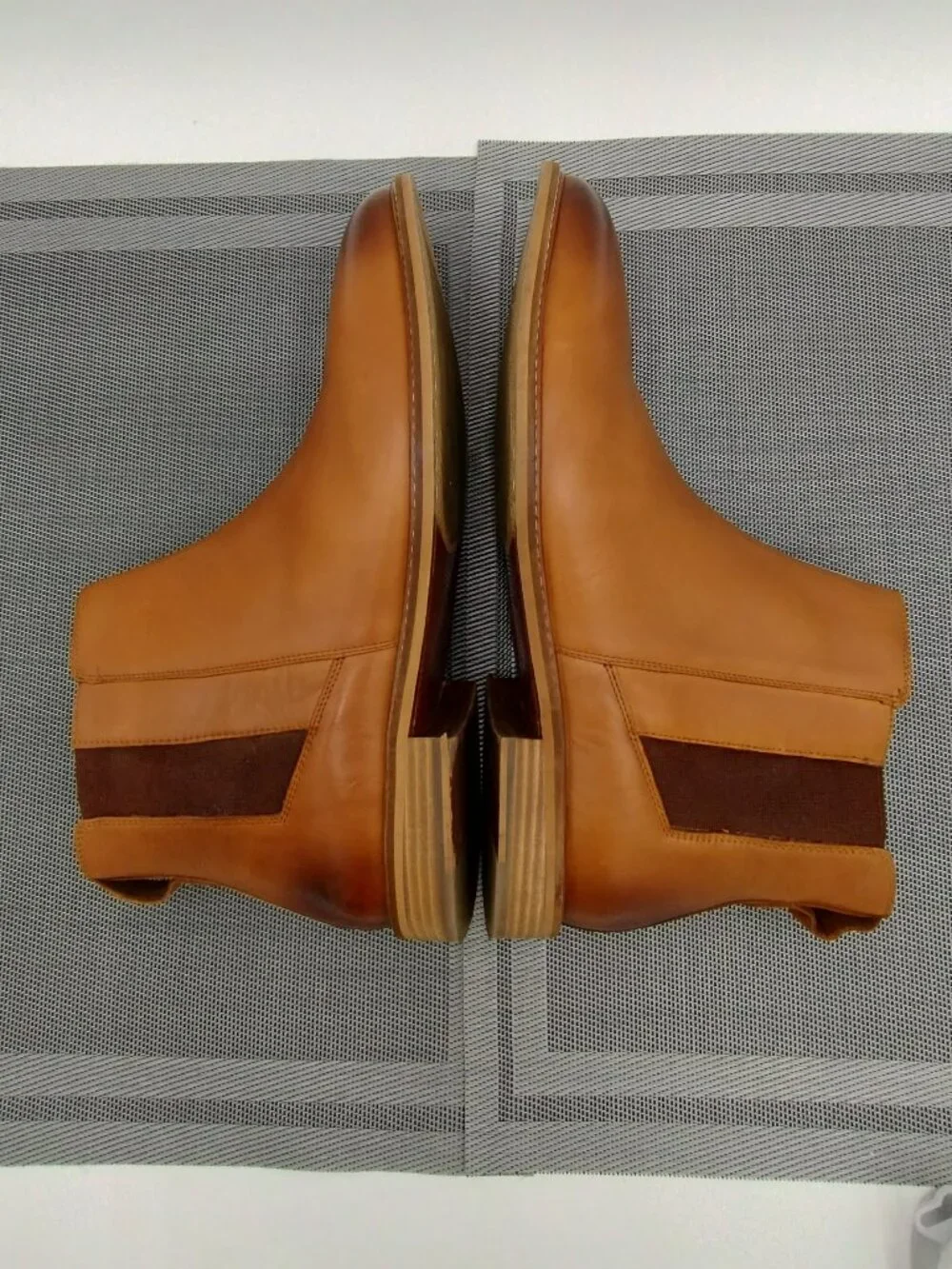 Thomas & Vine Corbin Chelsea Leather Boot Cognac Size 10 - Picture 5 of 13
